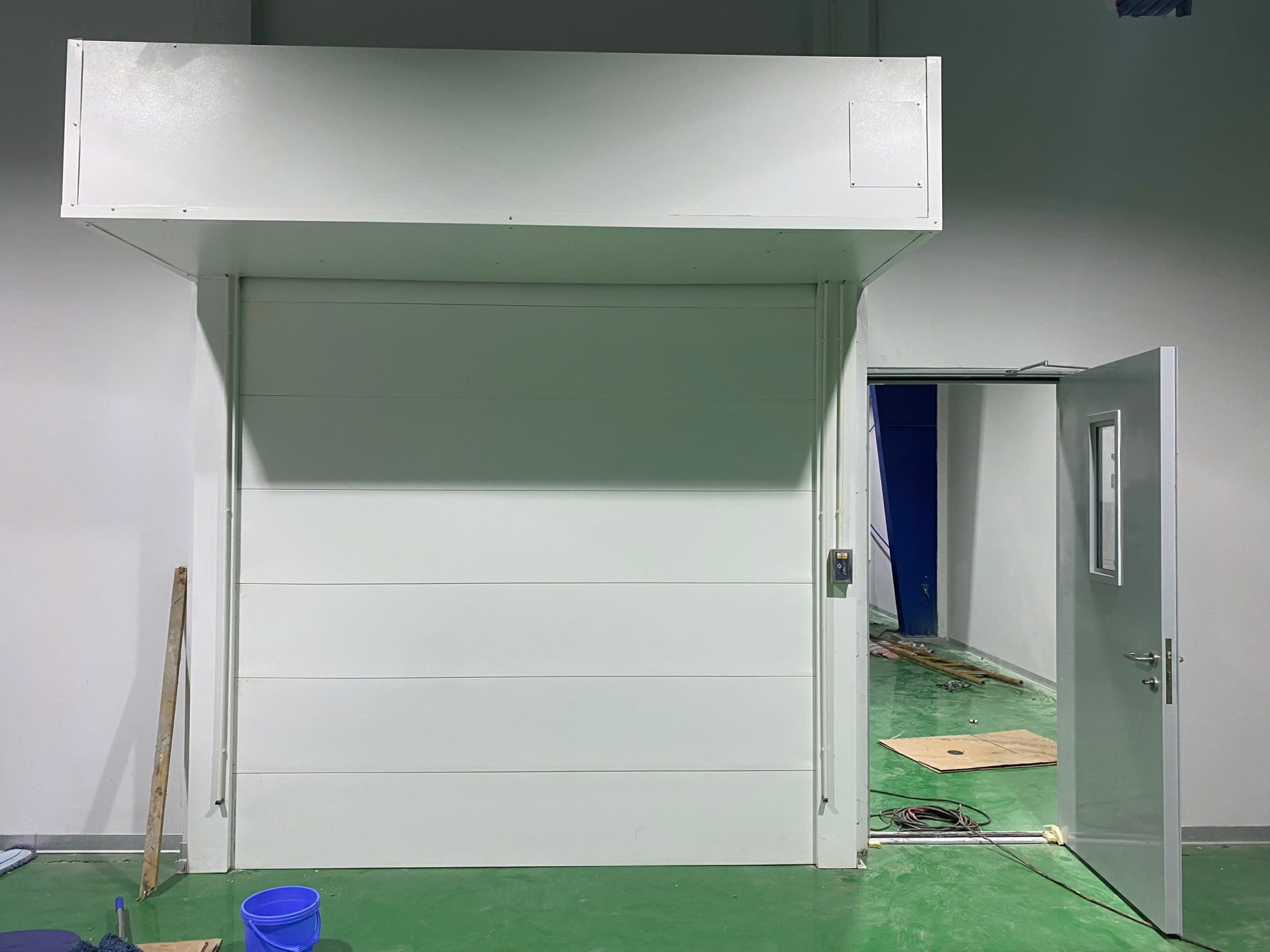 Cửa cuốn ngăn cháy EI 90 phút