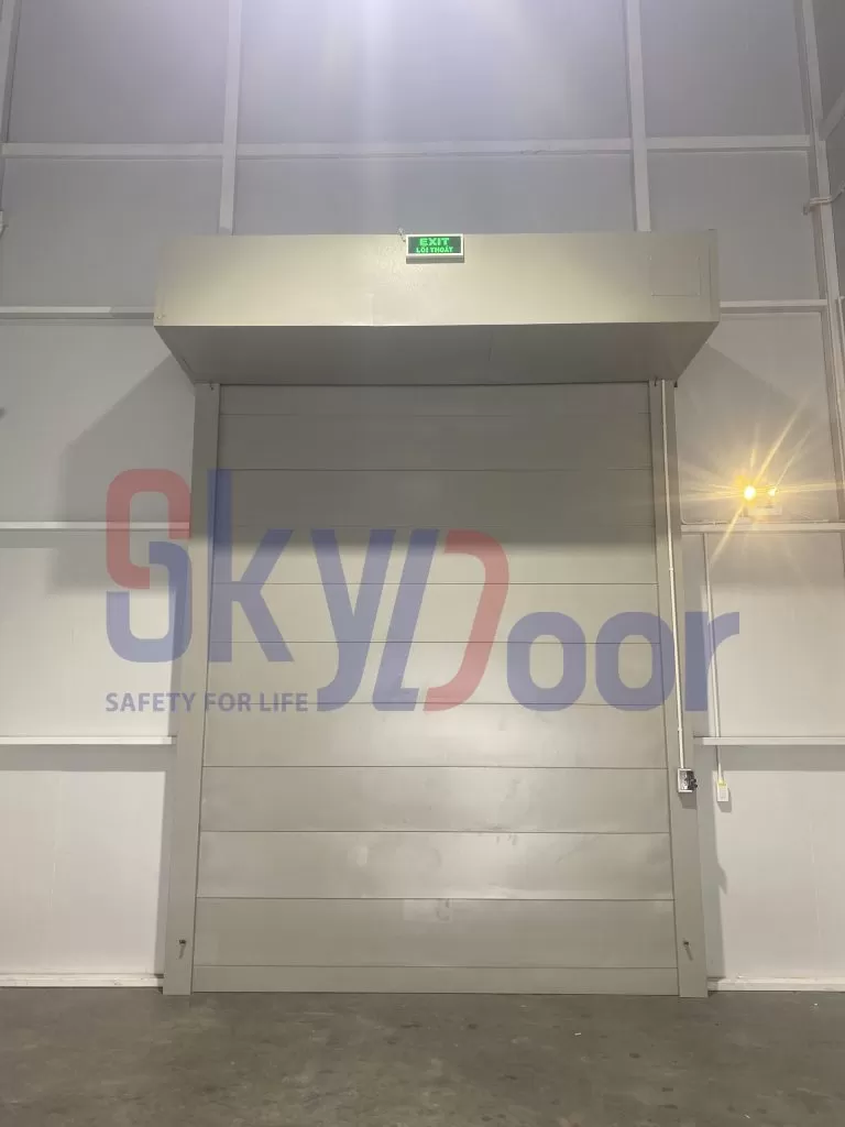 Cửa cuốn ngăn cháy, cách nhiệt EI 30 – 90 phút