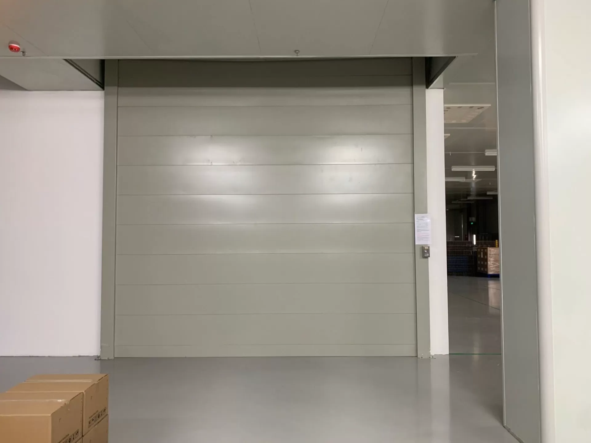 Cửa cuốn ngăn cháy, cách nhiệt EI 30 – 90 phút