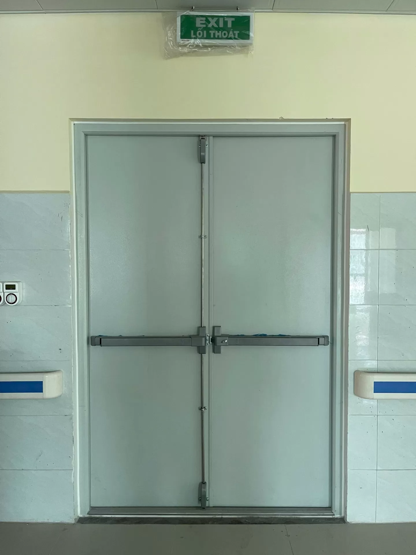 Cửa thép ngăn cháy, cách nhiệt EI 30 – 90 phút