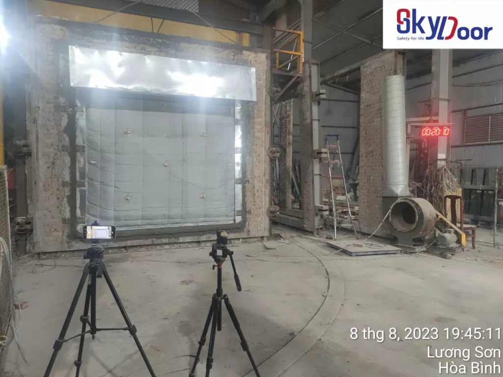 Màn cuốn ngăn cháy, cách nhiệt EI 30 – 90 phút